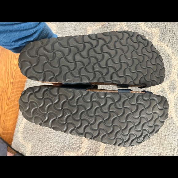 Silver flip flops | Silver flip flops, Flip flops, Payless shoes